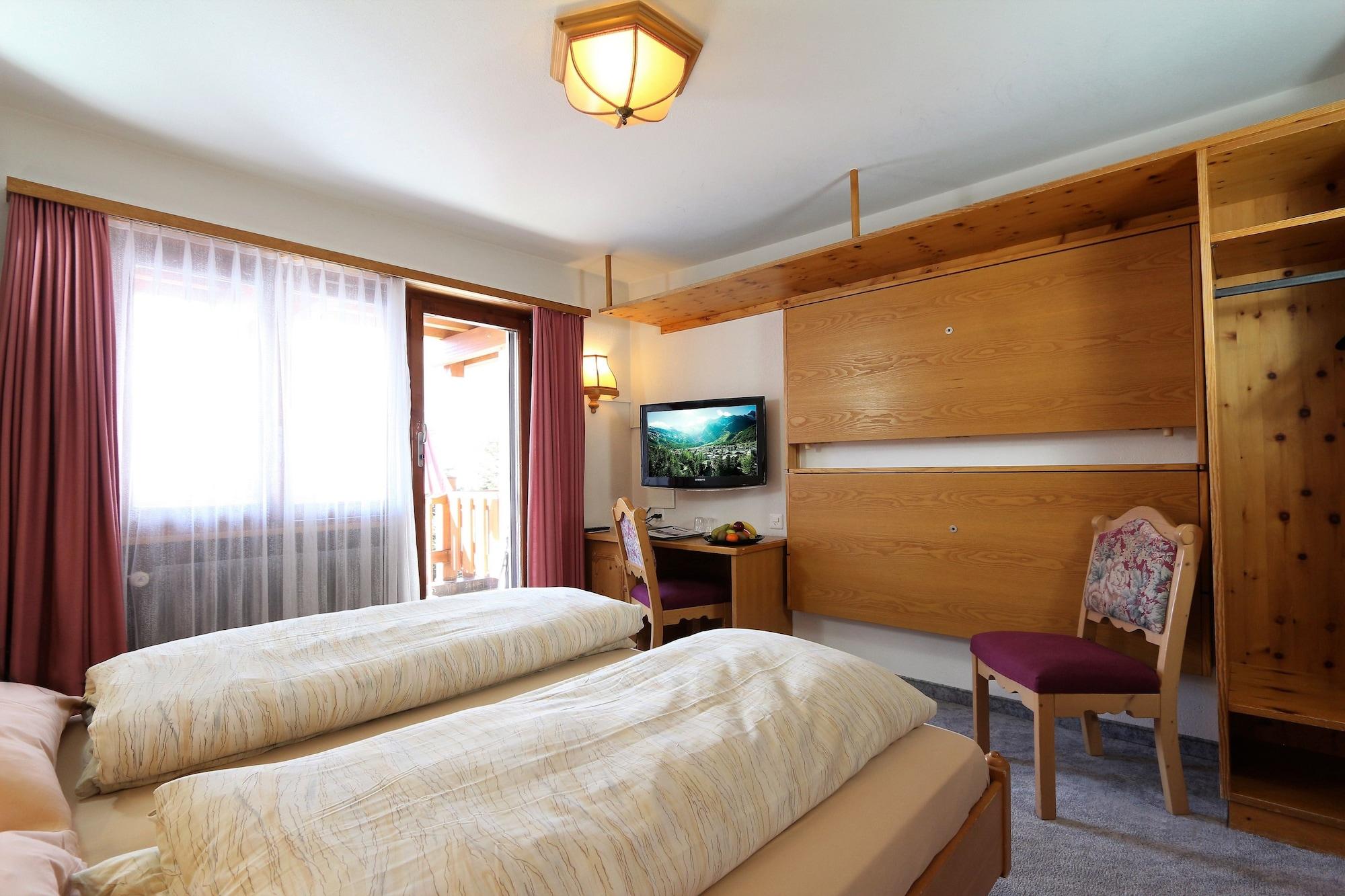 Swiss Family Hotel Alphubel Зас-Фе Экстерьер фото